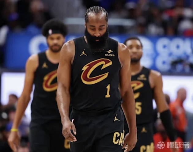 哈登季后赛生涯第20次命中率不足25%，创造NBA71年最尴尬纪录